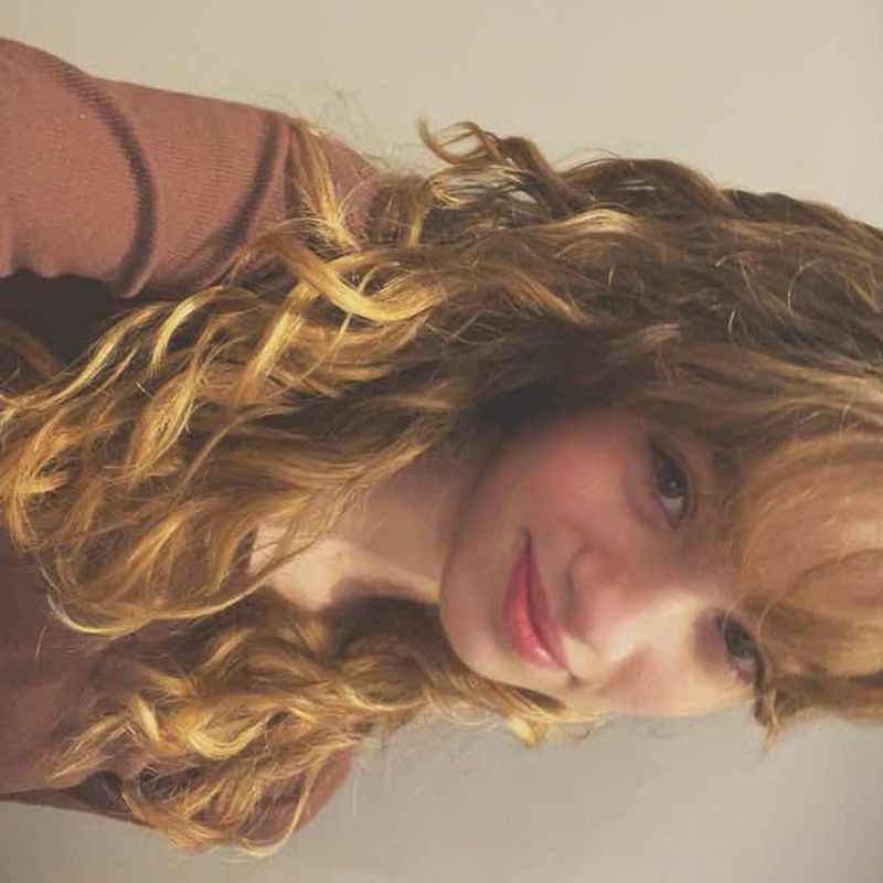 Selena Cruz  picture