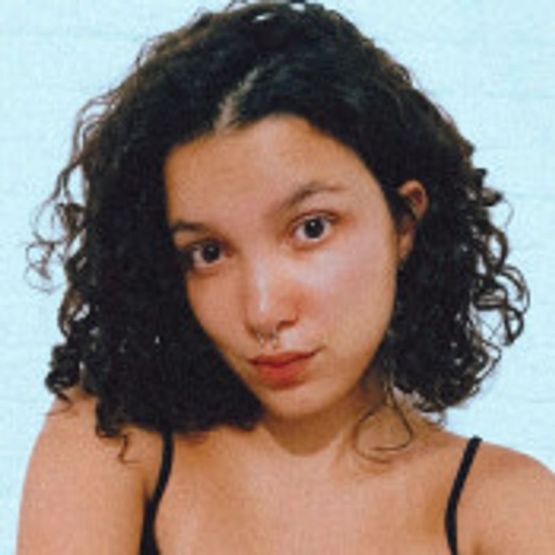 Amanda Oliveira picture