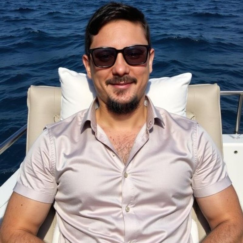 William Almeida picture