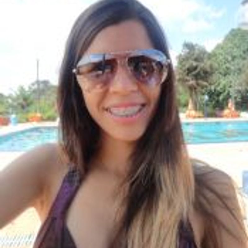 karoline da silva castro picture