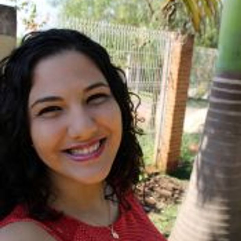 Fernanda Bacchim picture