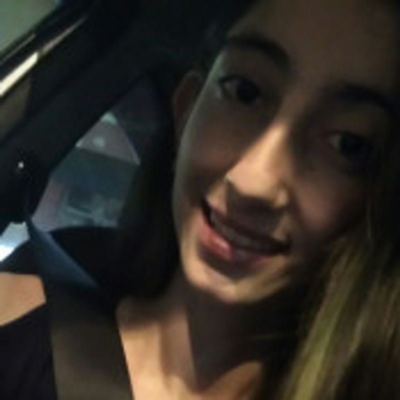 Marcela Marques picture