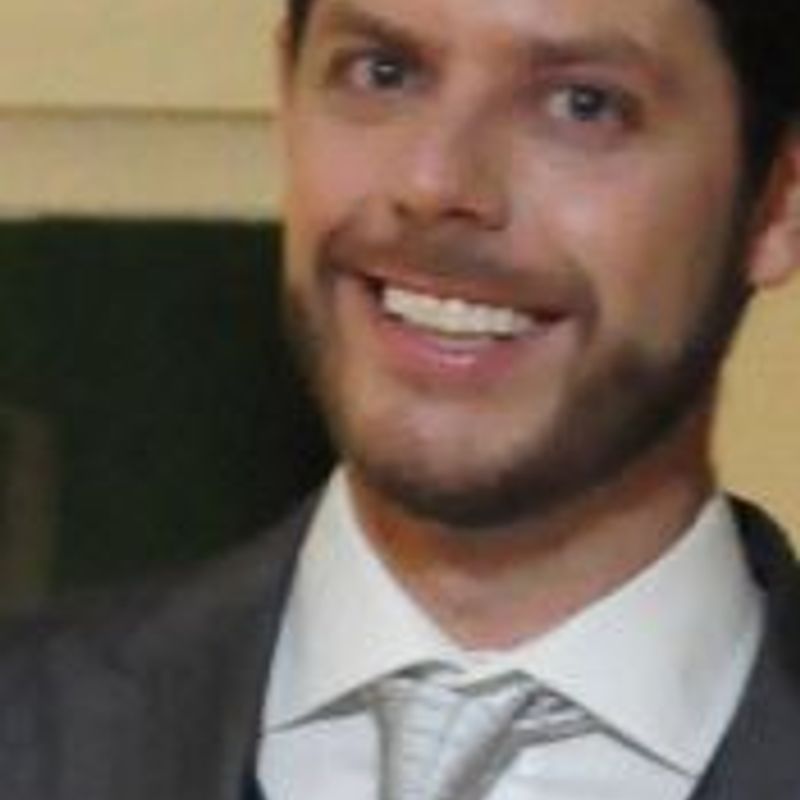 Jornalista Mauricio Pinzkoski picture