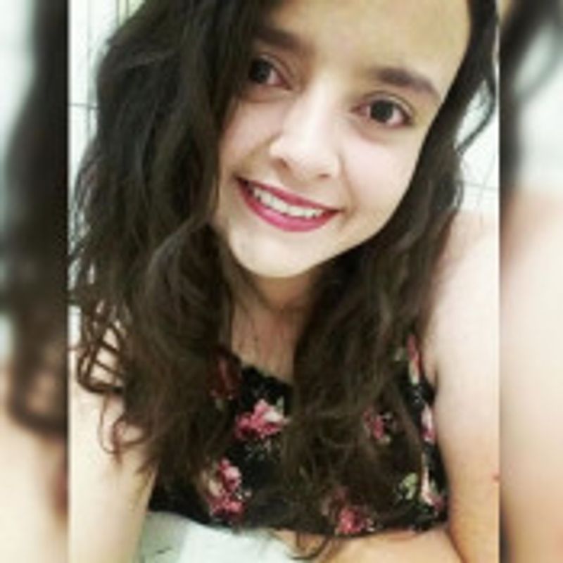 Ana Carolina Lopes picture
