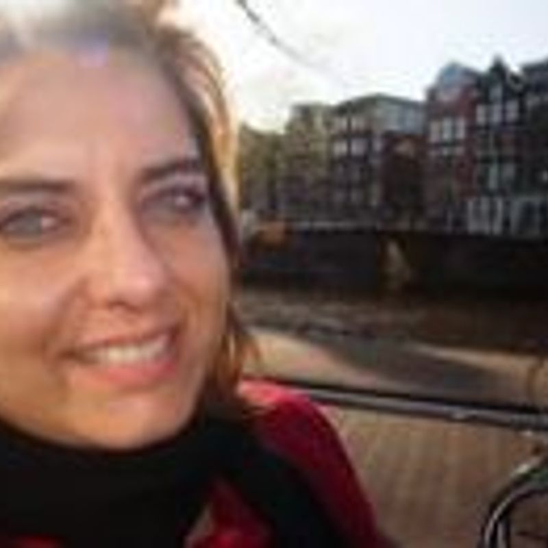 SILVIA SOUZA picture