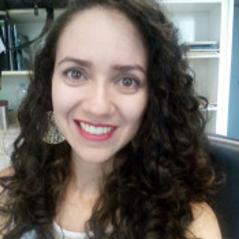 Isabela Almeida picture