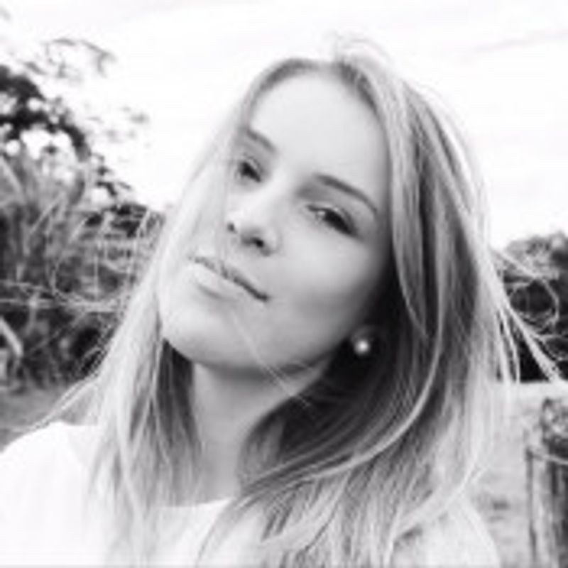 Andressa Vieira picture