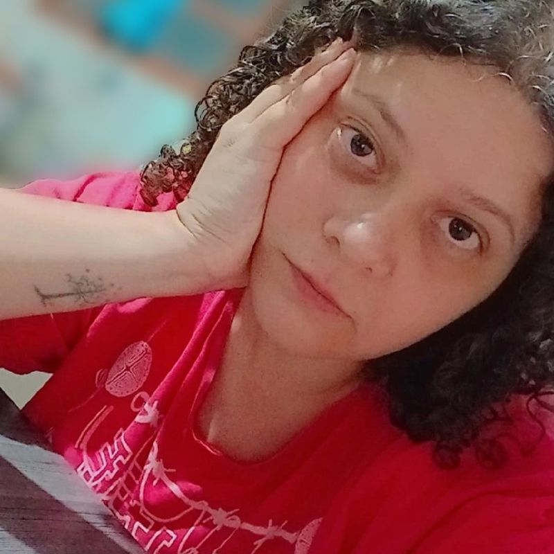 Raquel Oliveira picture