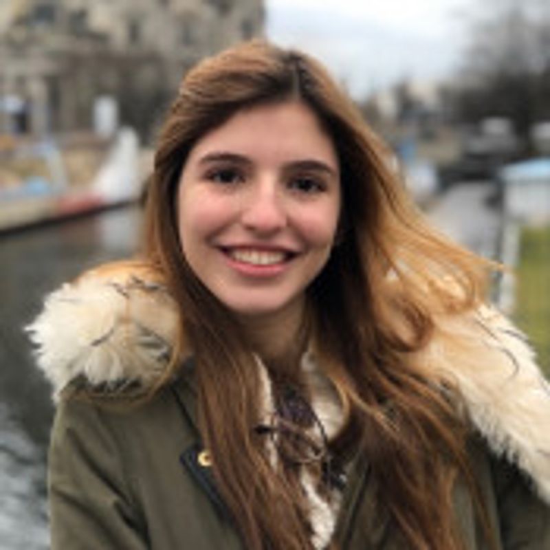 Ana Luíza Domingues picture