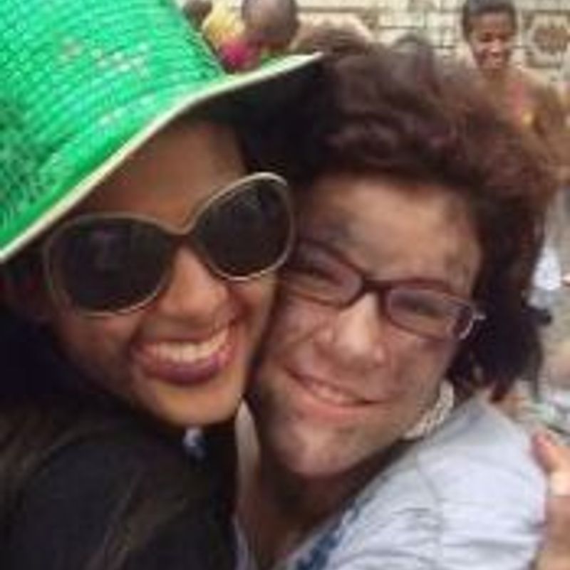 Isabel Moraes picture