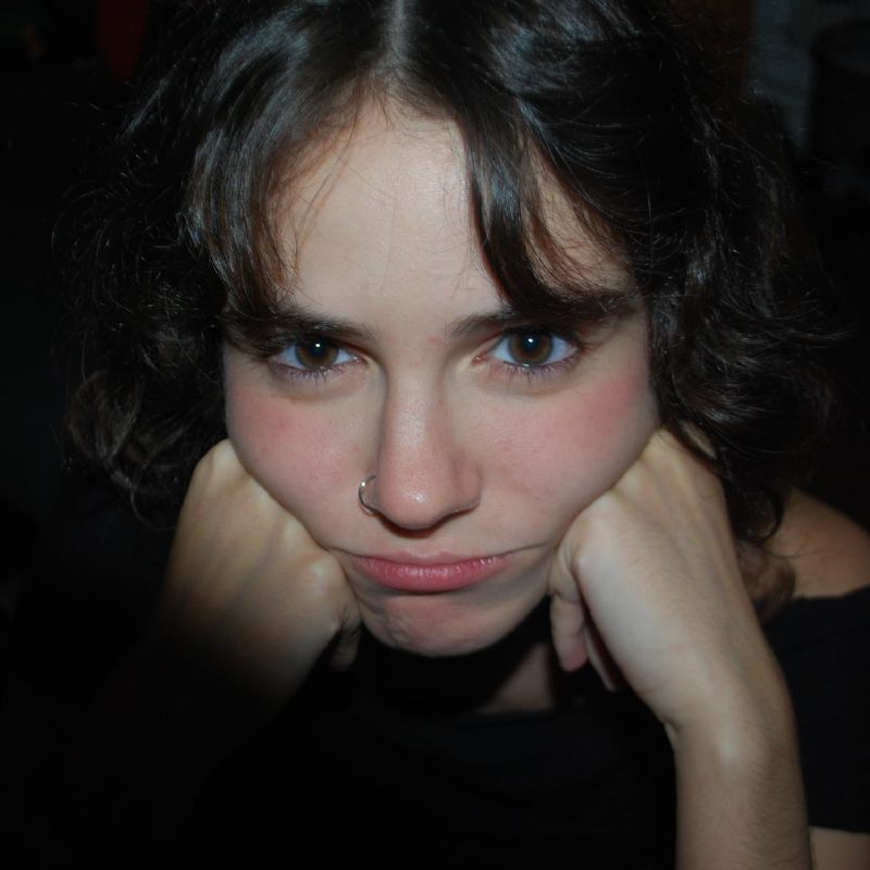 Camilla Tavares picture