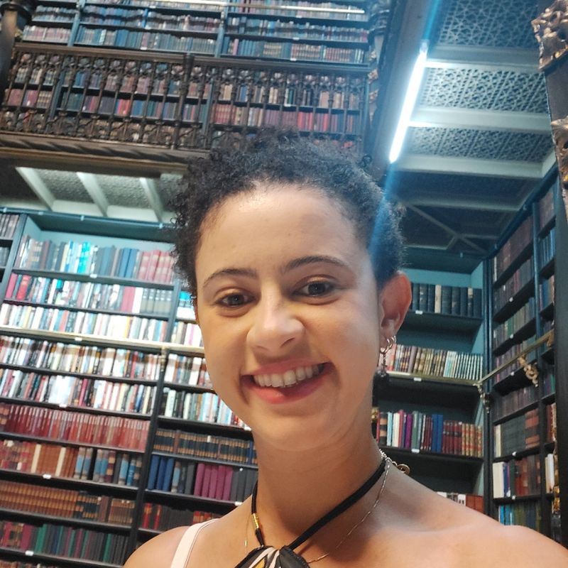 Verônica Meira picture