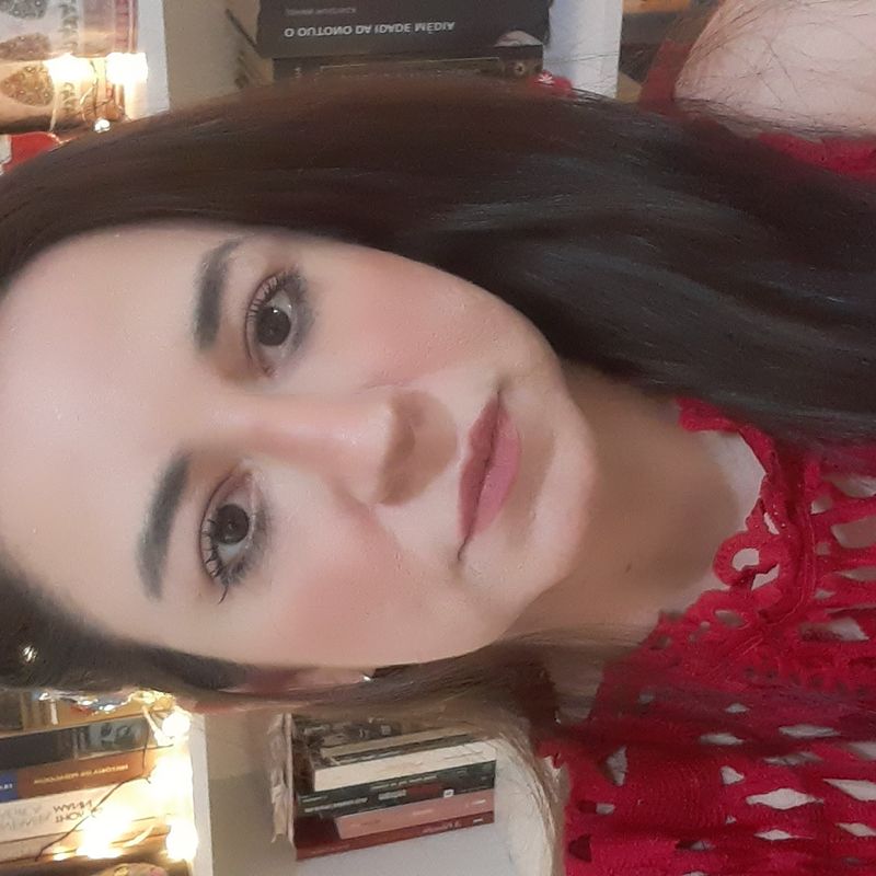 Maria Claudia Lemos picture