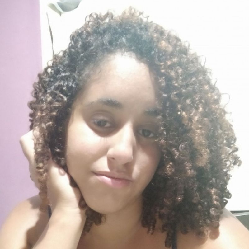 Leticia Dantas picture