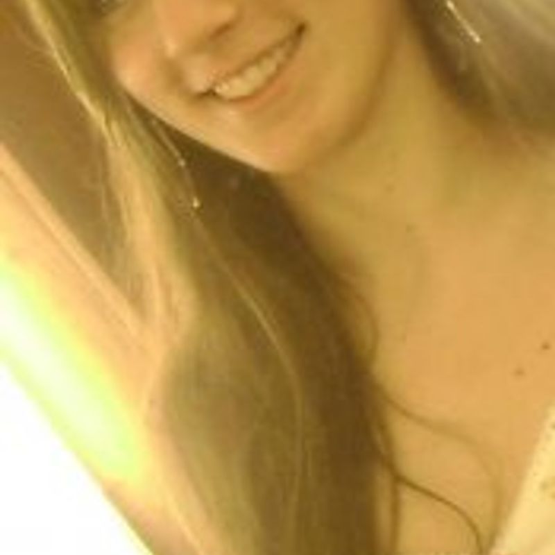 Stephanie Gomes picture