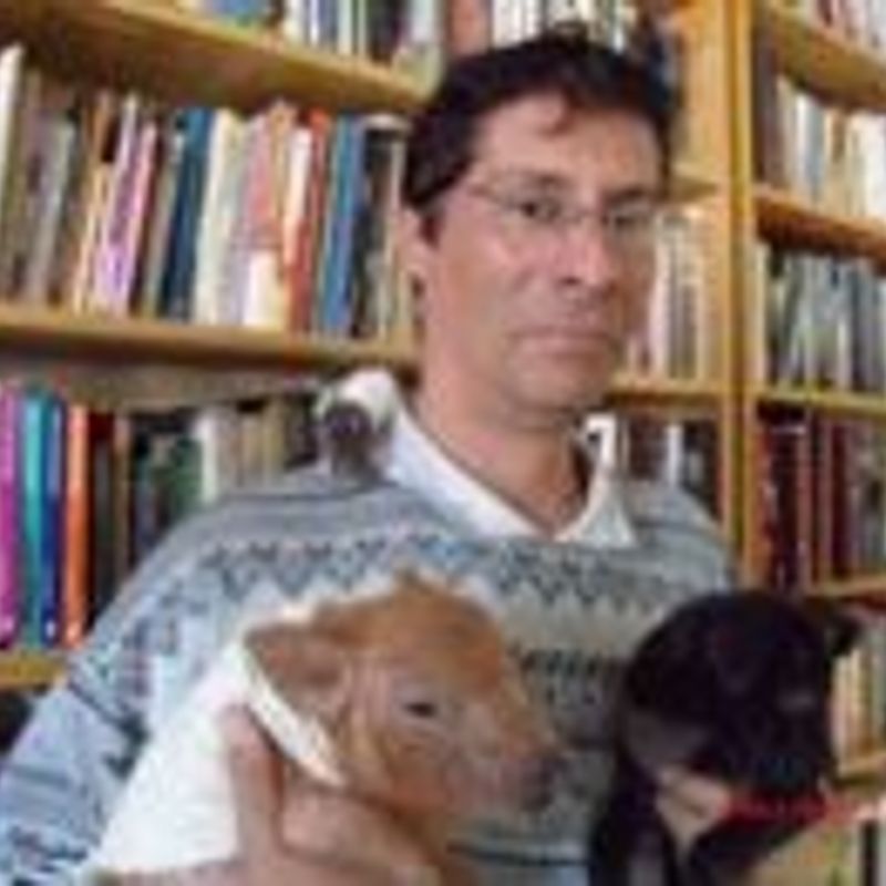 Silvio Do Teatro Vegetariano picture