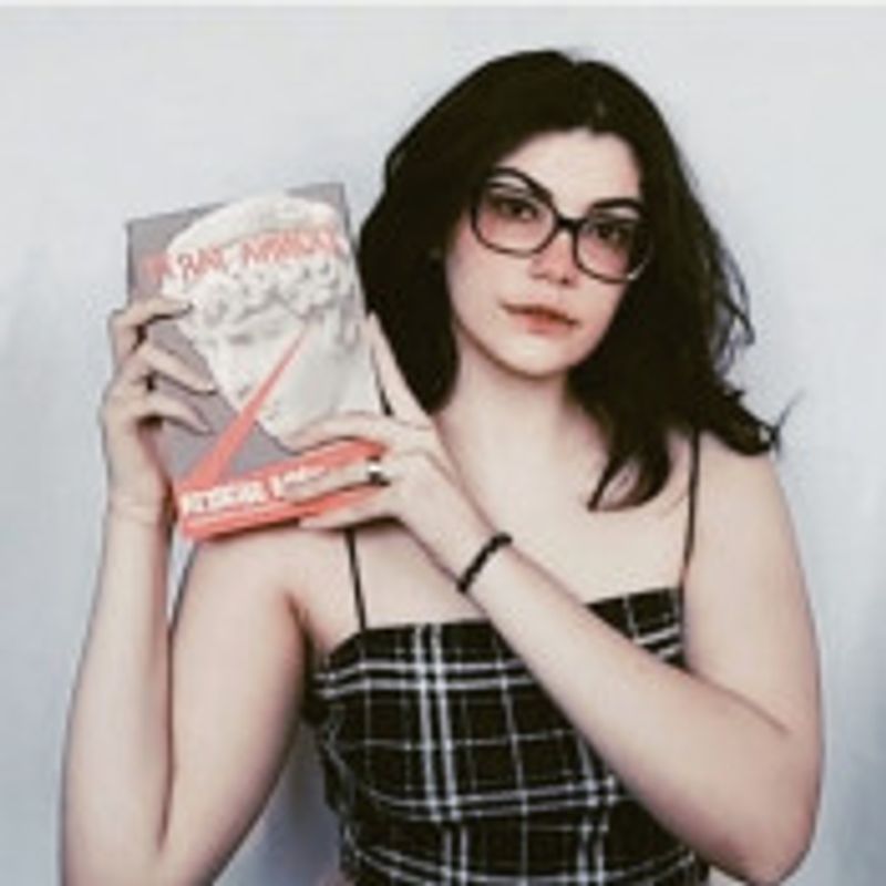 Mariana Lucioli picture