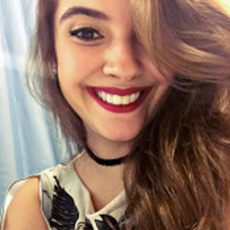 Anna Carolina Dias picture