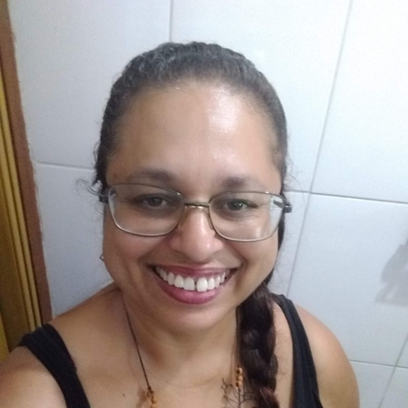 Claudia Moraes picture
