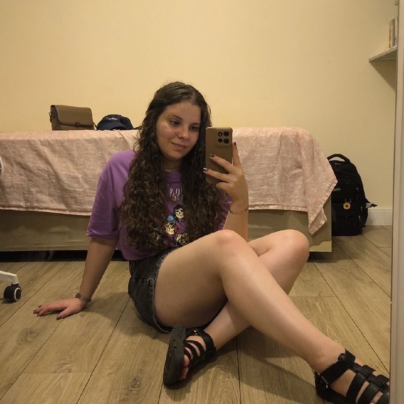 sara  picture