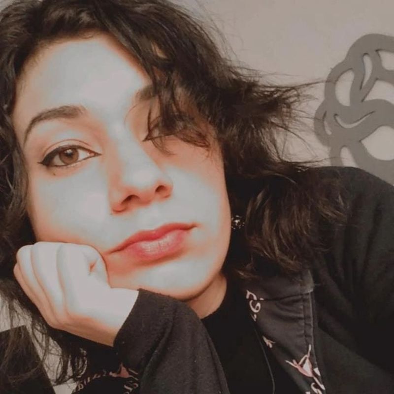Isis Silva Louzada picture