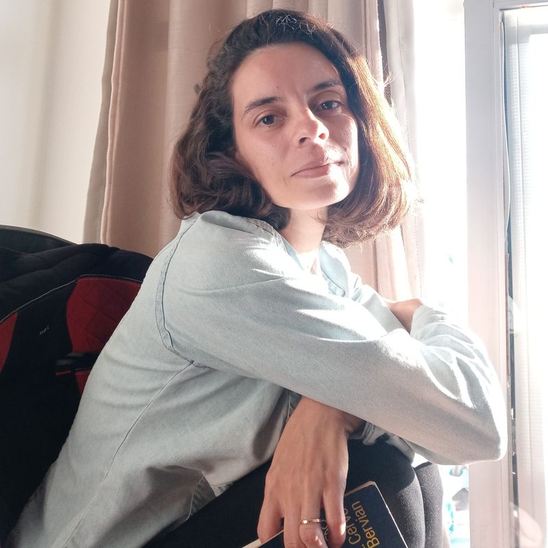 Renata  Molina  picture