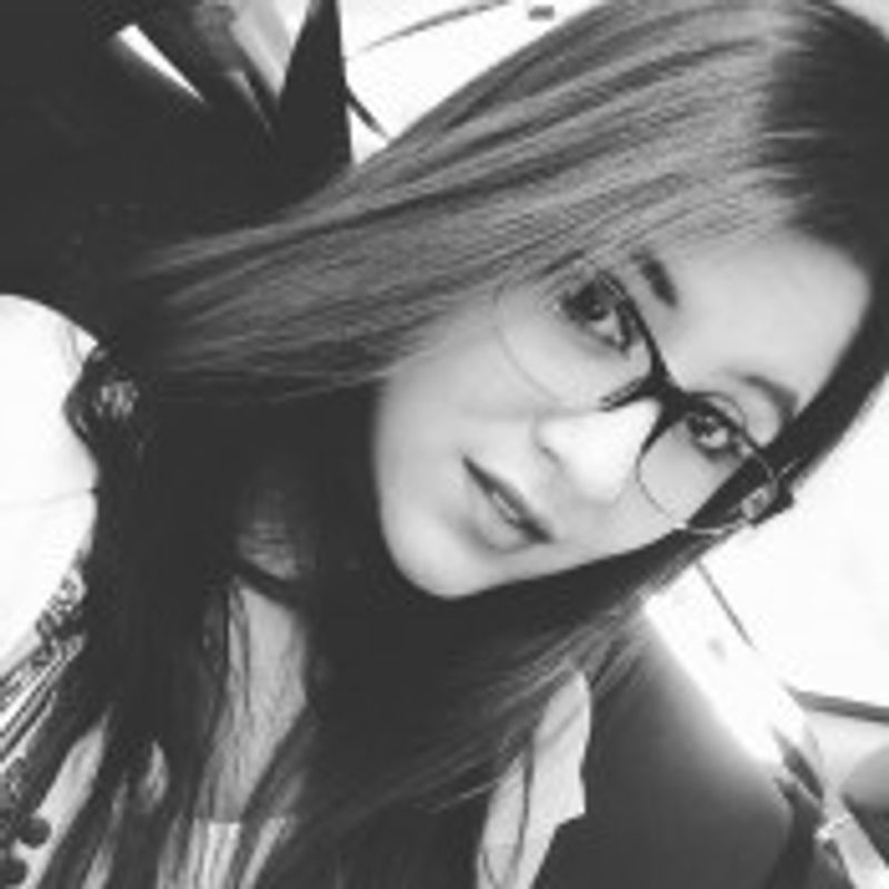 Bruna Soares picture