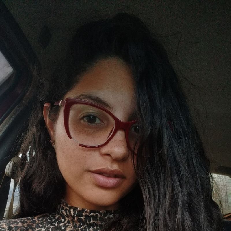 Paty Oliveiraa picture