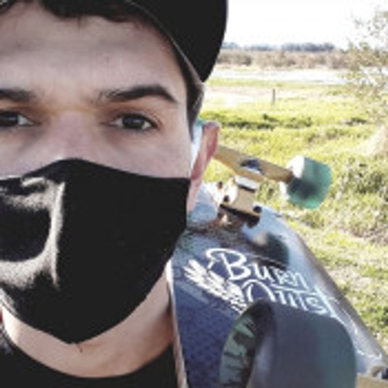Lucas Silveira picture