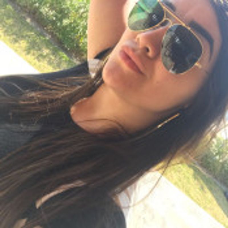 Camila Castro picture