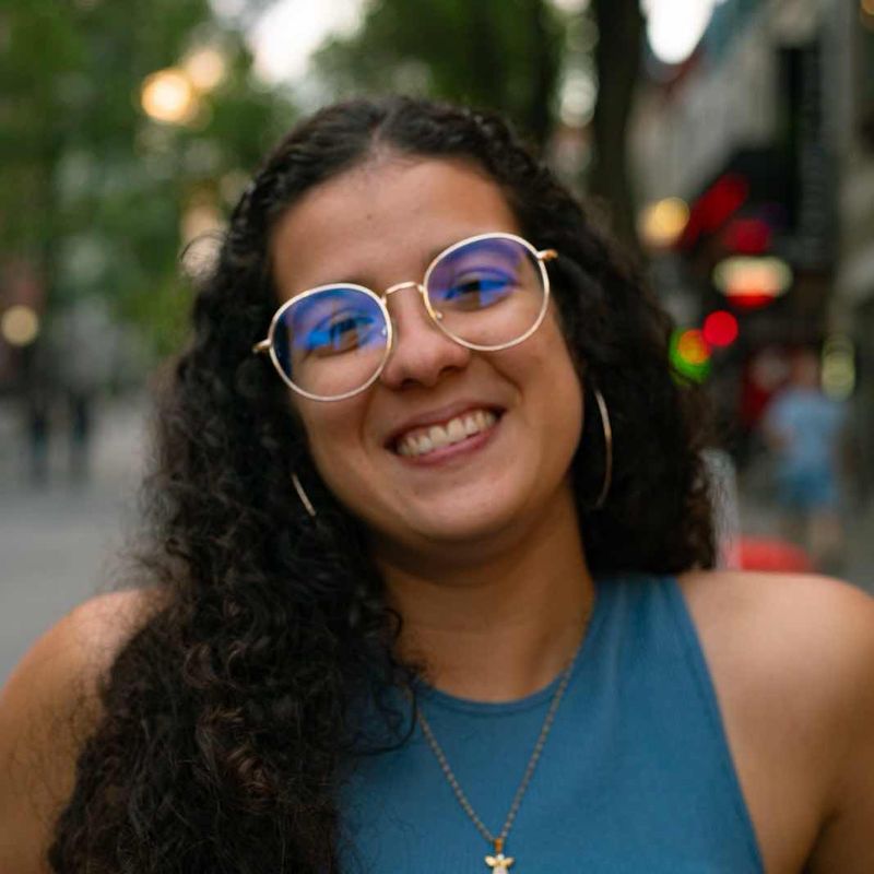 Manuela Cavalcanti picture