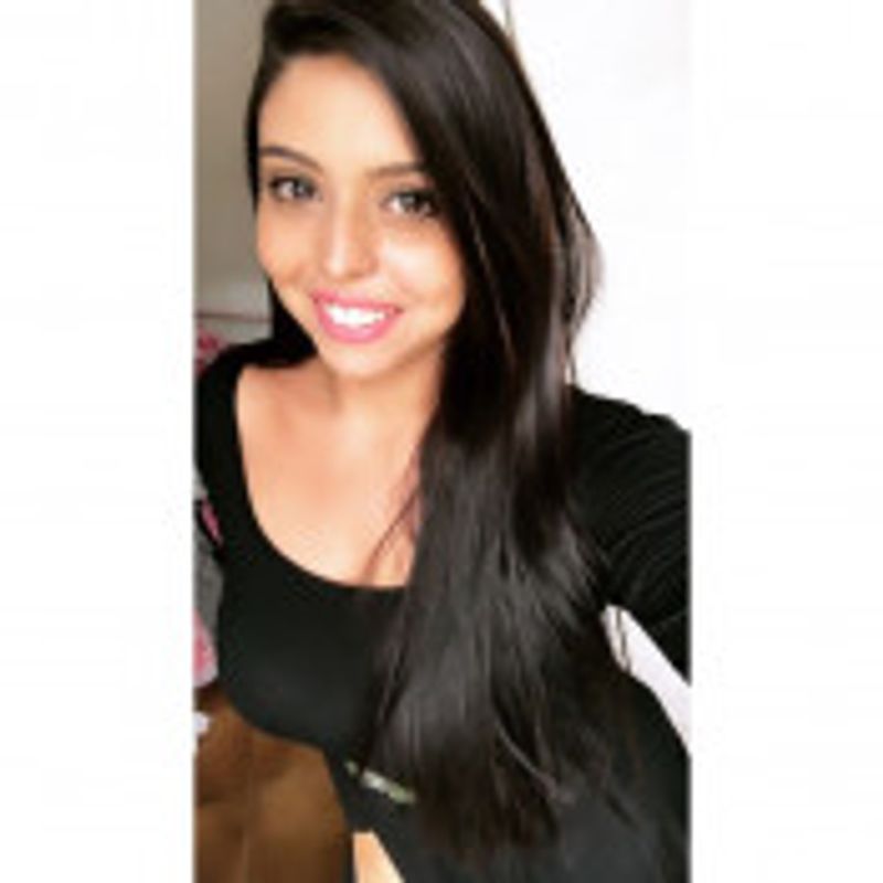 Stefany Salema picture