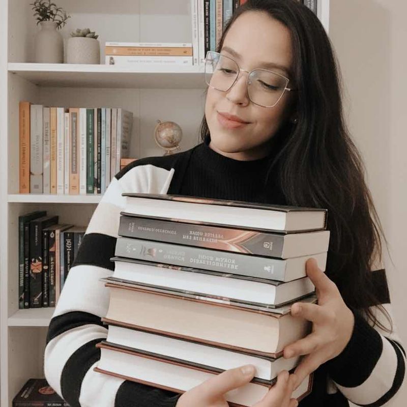 Thainá Oliveira picture
