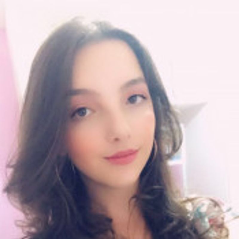 Stéfani Gabiatti picture