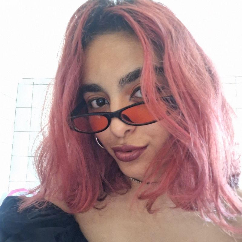 Camila Santos picture
