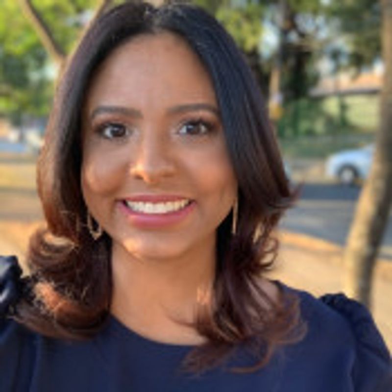 Isabela Toledo picture