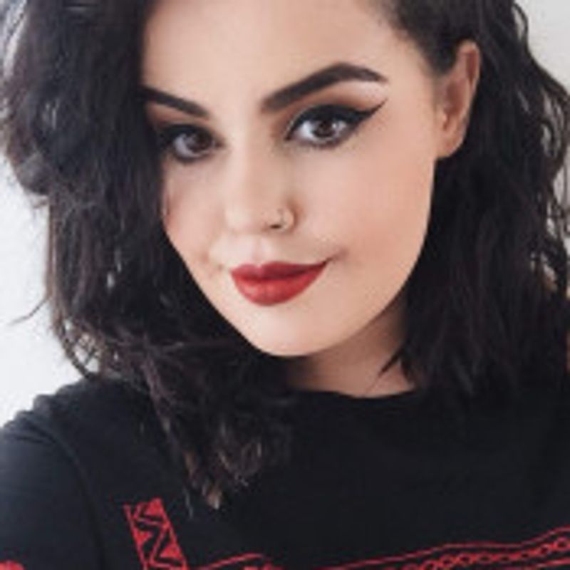 Larissa Santos picture