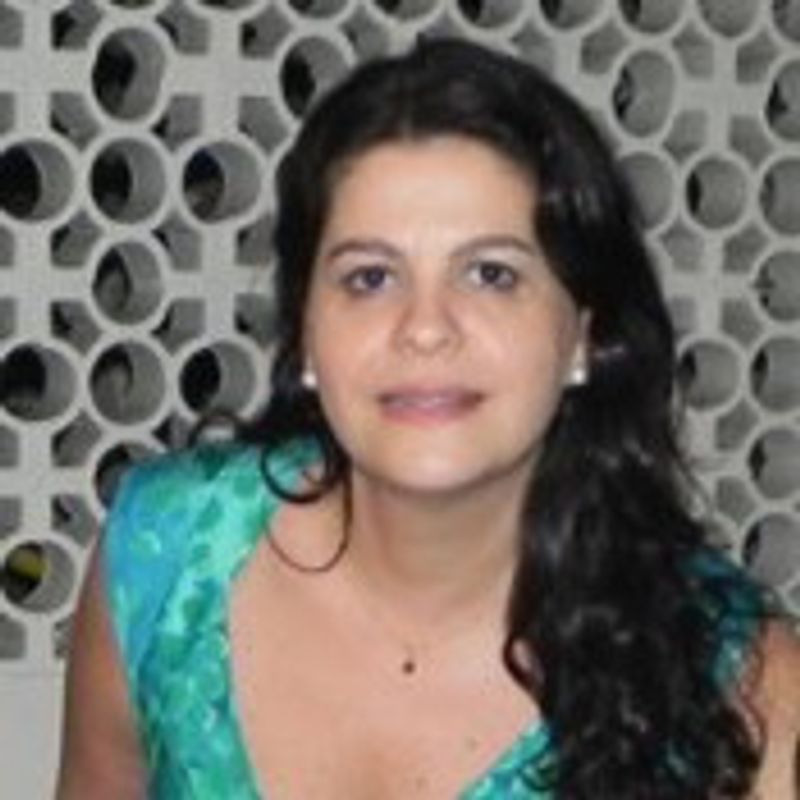 Adriana Cavalcanti picture