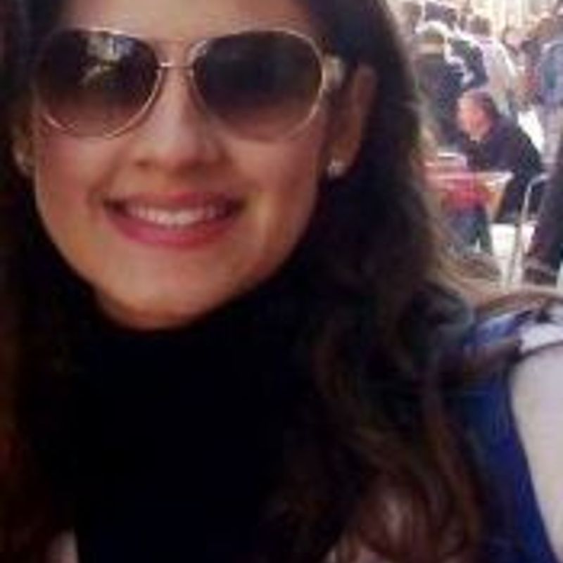 Lara Melo picture