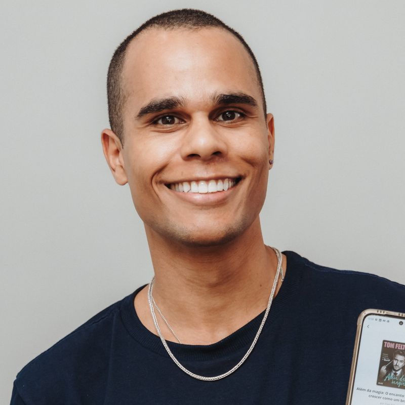 Tiago Buarque picture
