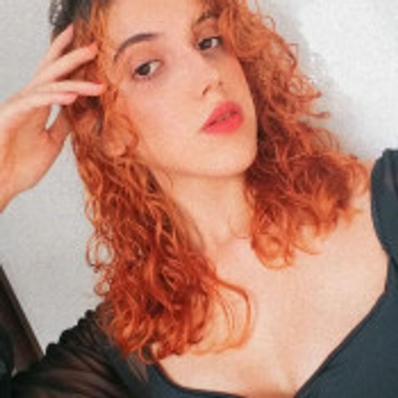 Larissa Faneco picture