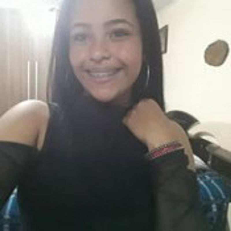 Geyslaine Andrade picture