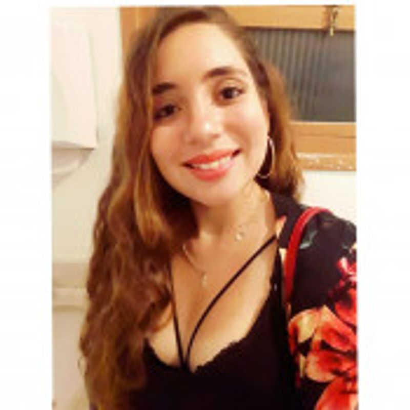 Ana Laura Nunes picture