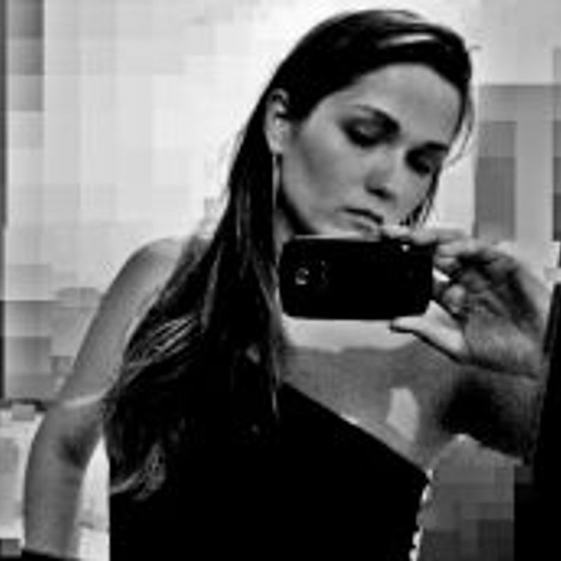 Thabata Rodrigues picture