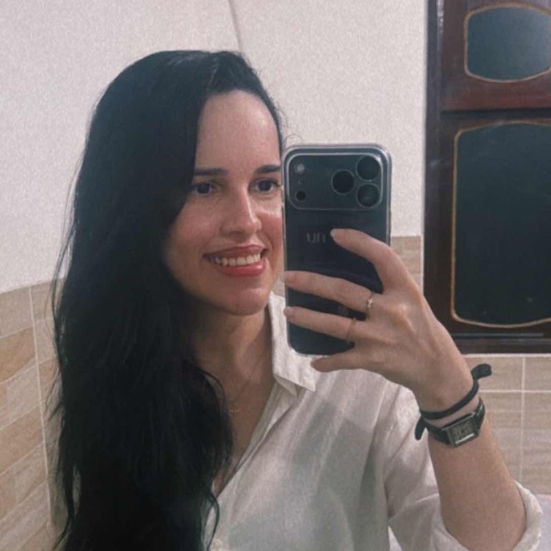 Marília Navais picture