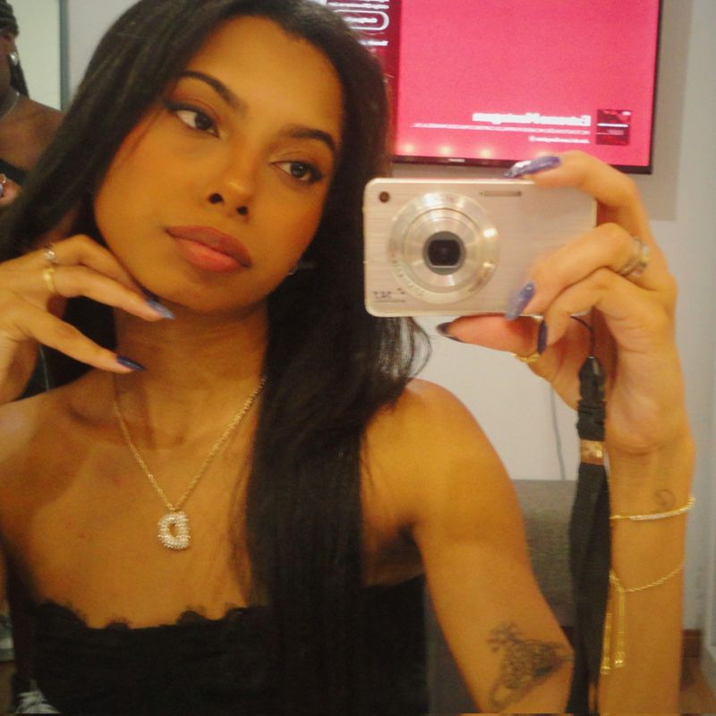 daiana oliveira picture