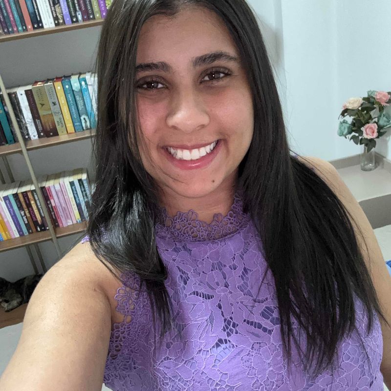 Luiza Almeida picture