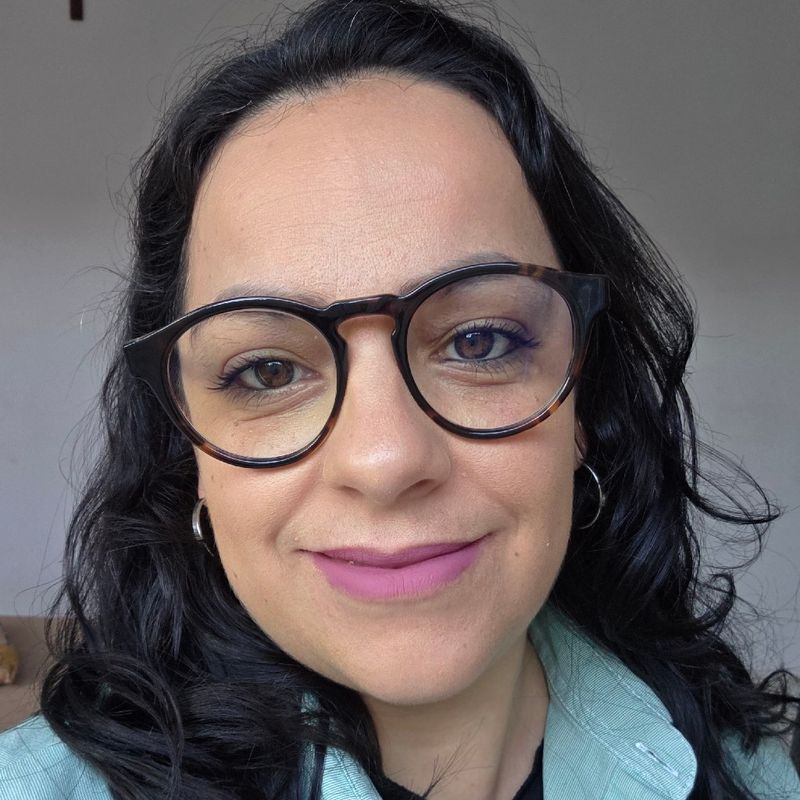 Paula Juca picture