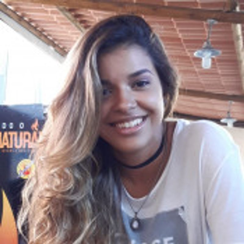 Alana Nobre picture