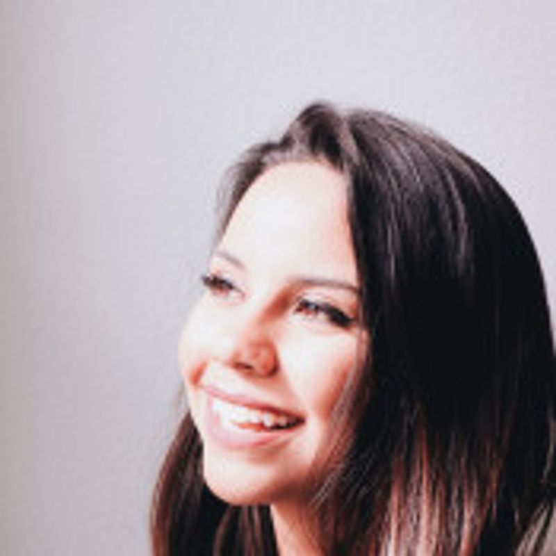 Isabela Borges picture